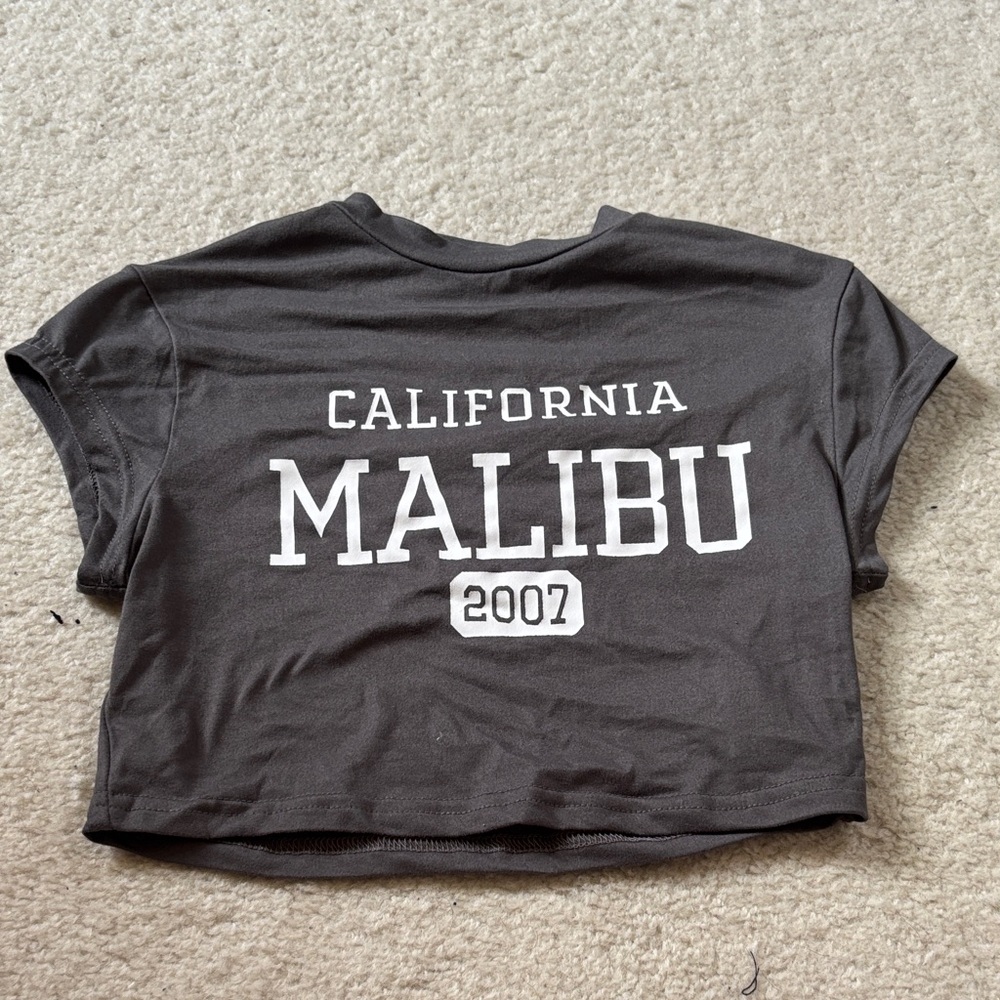 SHEIN Kids Black California Malibu 2007 Tee